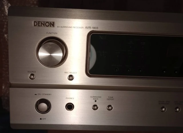 DENON AVR-1803 A/V Receiver