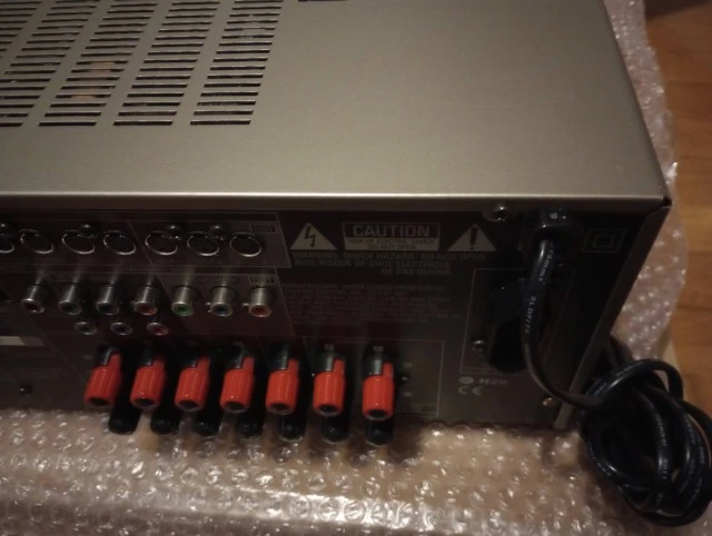 DENON AVR-1803 A/V Receiver