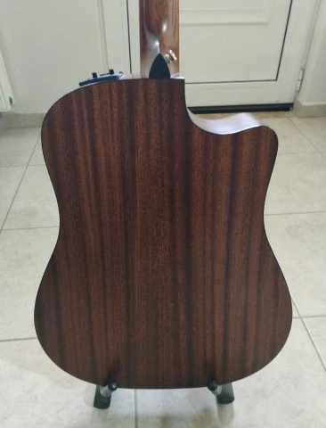 Taylor 310ce