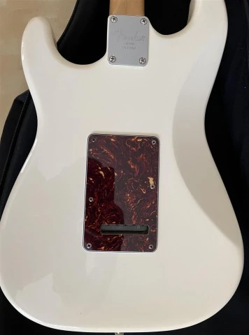 Fender Stratocaster