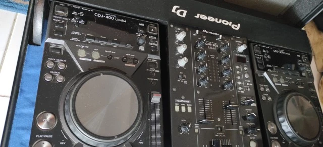 CDJ-400 LIMITED (Digital CD de