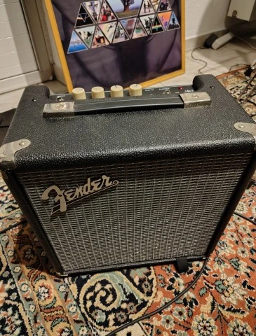 Fender Rumble 15 Combo ενισχυτής μπάσου