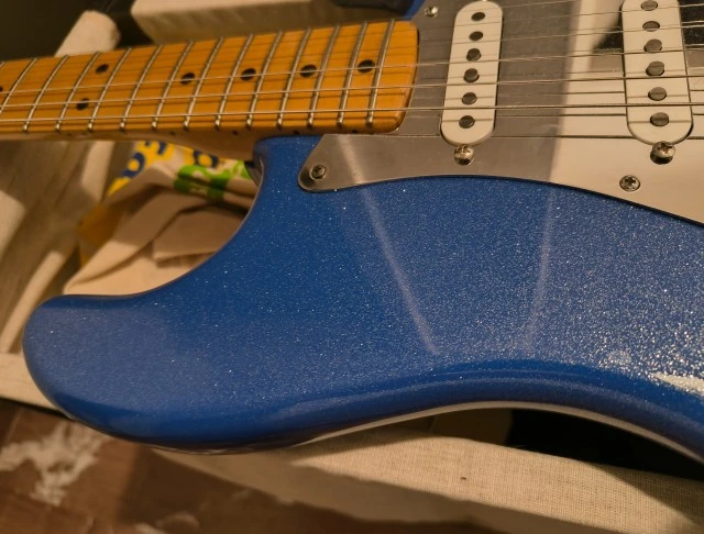 Fender stratocaster 1977 