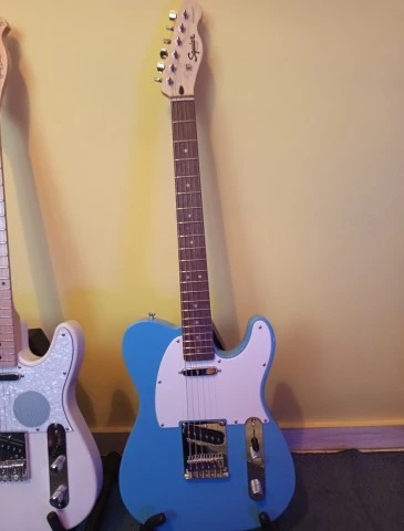 Squier bullet telecaster by Fender 