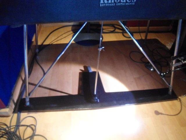 Fender Rhodes 