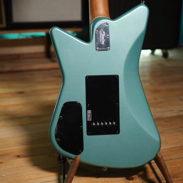 Sterling by Music Man Mariposa (Dorado G