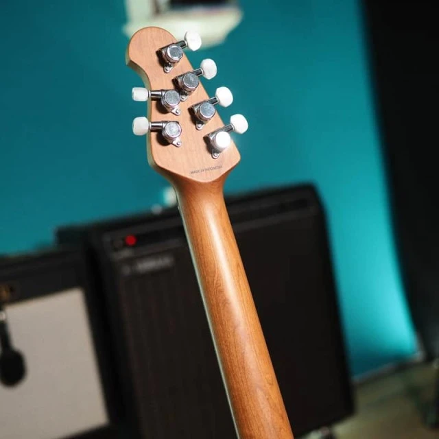 Sterling by Music Man Mariposa (Dorado G