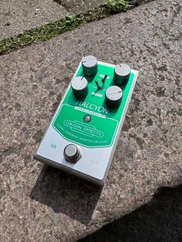 Origin Effects Halcyon Green Overdrive