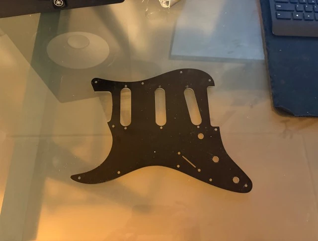 Fender Stratocaster Pickguard 11-bolt