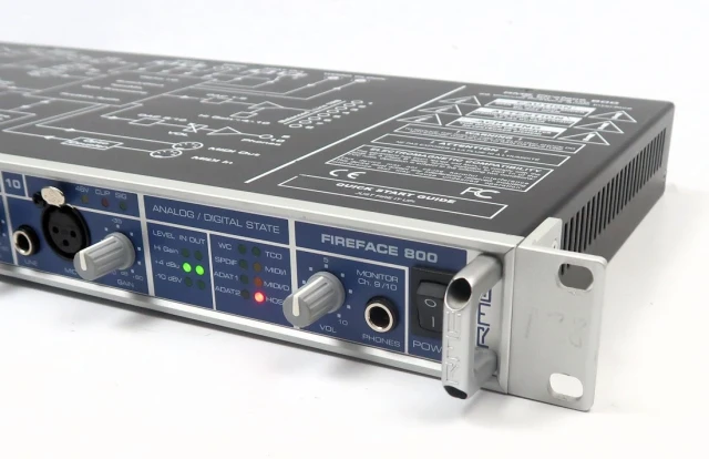 Fireface 800 FireWire 