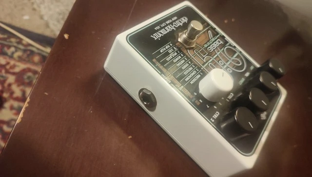 EHX Bass 9