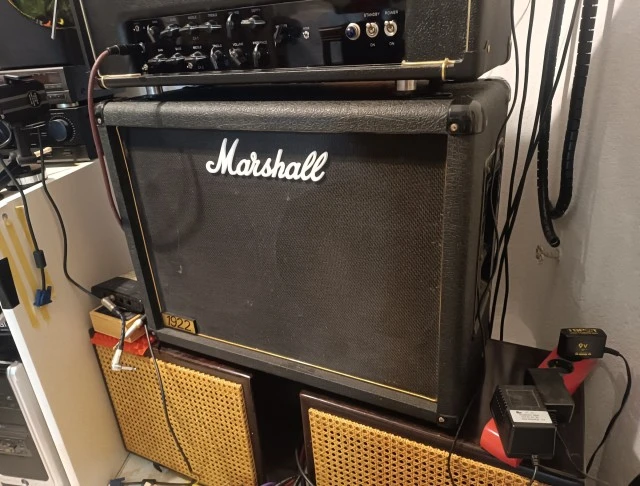 Marshall 1922 2x12 upgraded