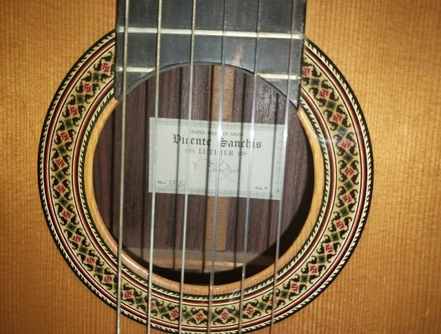 Vicente Sanchis Luthier