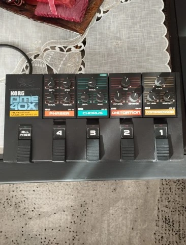 KORG PME 40X  professional modular effec