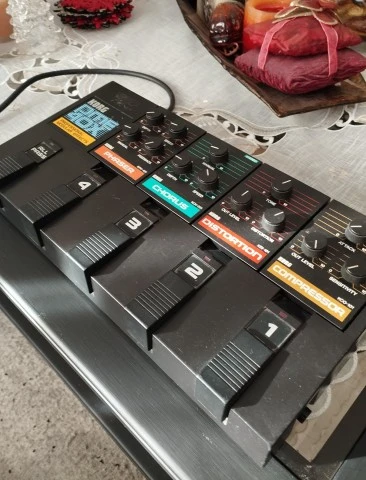 KORG PME 40X  professional modular effec