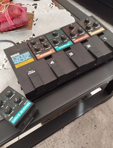 KORG PME 40X  professional modular effec