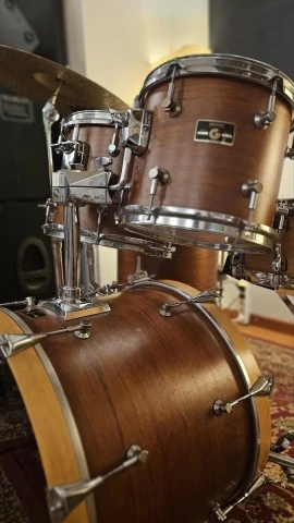 - ΝΕΑ ΤΙΜΗ - Drums Gabriel