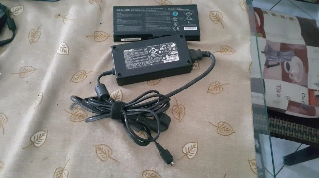 TOSHIBA Cosmio . Ανταλακτικα.