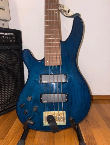 Yamaha Trb ii 5String. Left handed. Sign