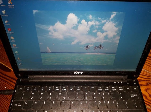 Acer Aspire One ZA3 - Windows XP - Vintage