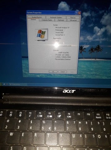 Acer Aspire One ZA3 - Windows XP - Vintage