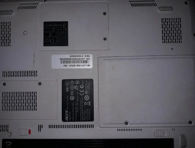 Acer Aspire One ZA3 - Windows XP - Vintage