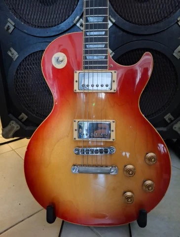 Greco Les Paul Standard MIJ (1976) – Vin