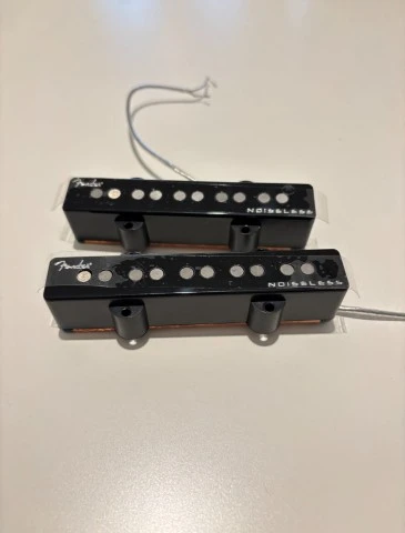 Fender ultra noiseless J-Bass V
