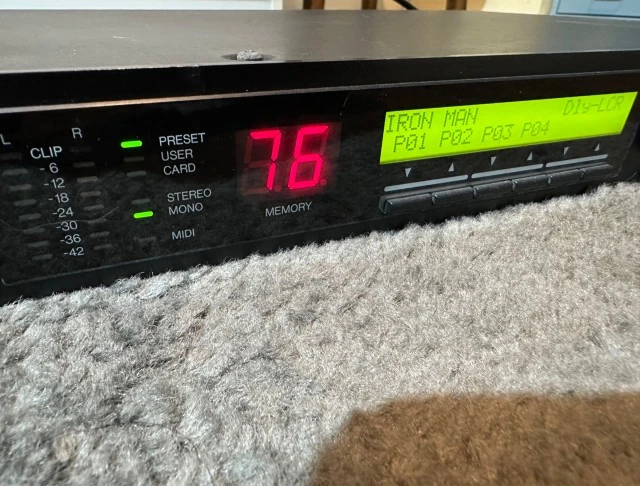 Yamaha SPX990 Professional Multi-Effect 