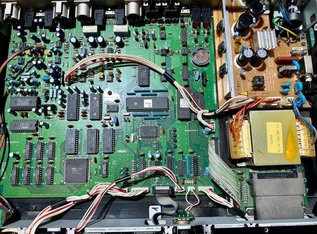 Yamaha SPX990 Professional Multi-Effect 