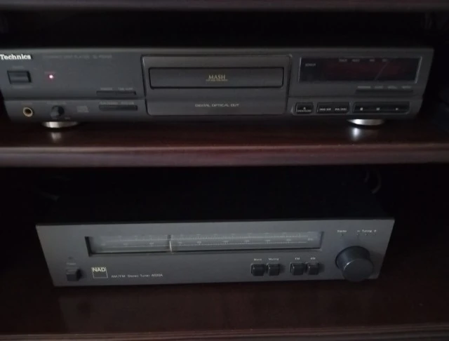 Nad Technics 
