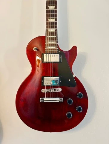 Gibson Les Paul Studio, Wine Red Satin, 