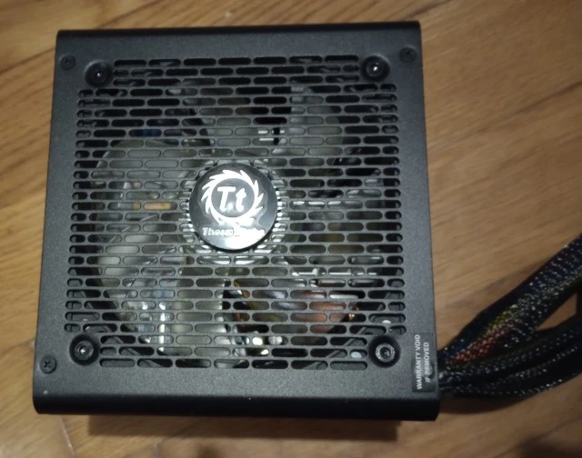 Thermaltake Smart RGB (600W)