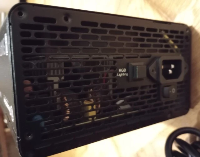 Thermaltake Smart RGB (600W)