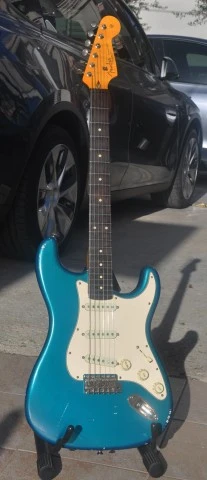  MJT Stratocaster in Lake placid blue 60