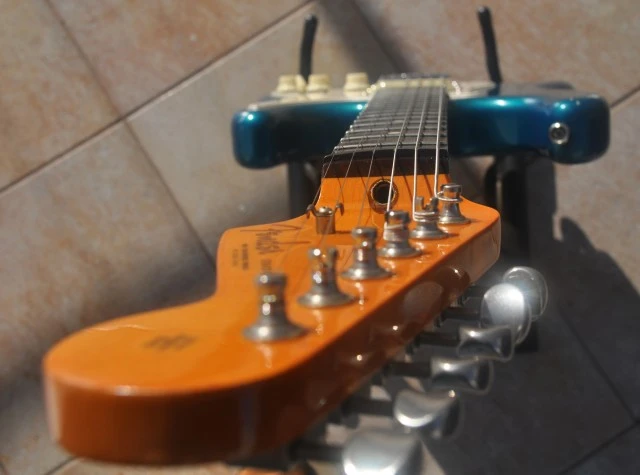  MJT Stratocaster in Lake placid blue 60