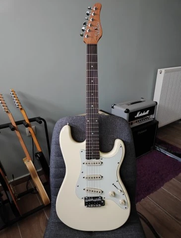 Schecter Route 66 Saint Louis