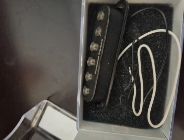 Seymour Duncan Quarter pound Staggered ά