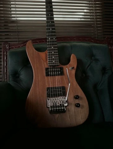 Washburn N4 Made in USA Nuno Signature