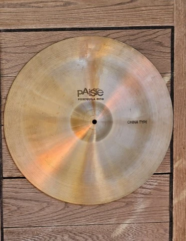 PAISTE Formula 602 και Formula 2002 και 