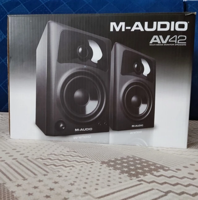 M-audio AV 42 Studio monitors (Ζεύγος)