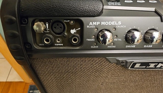 Combo for jamming