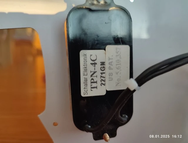 Schaller Godin LGX pickups on a pre wire
