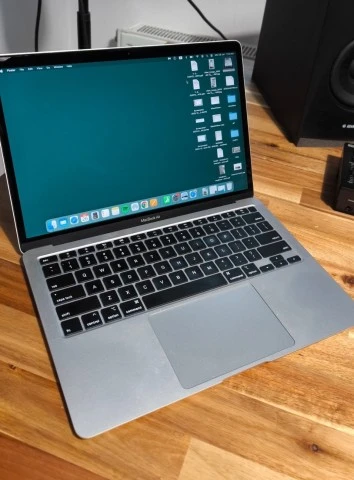 MacBook Air