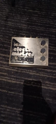Electro-Harmonix Deluxe Electric Mistres