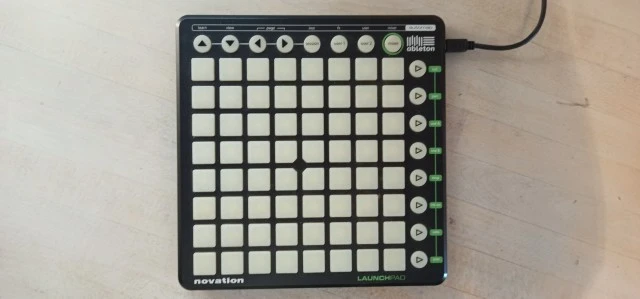 Novation Launchpad USB Ableton Live Cont