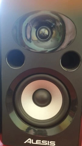 Alesis Elevate 6 passive studio monitors