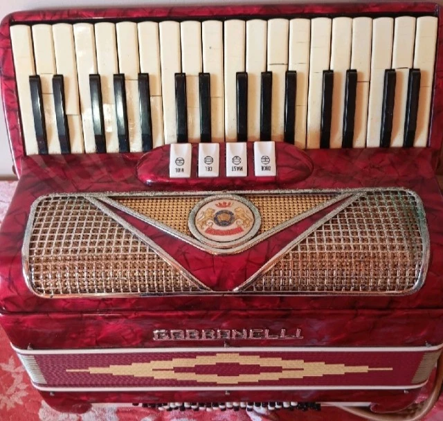 Acordeon Cabbanelli 
