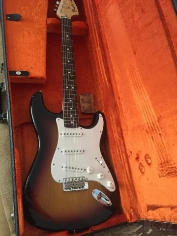 Fender American Vintage Reissue 70s Stra