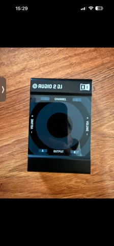 Traktor Audio 2 Dj